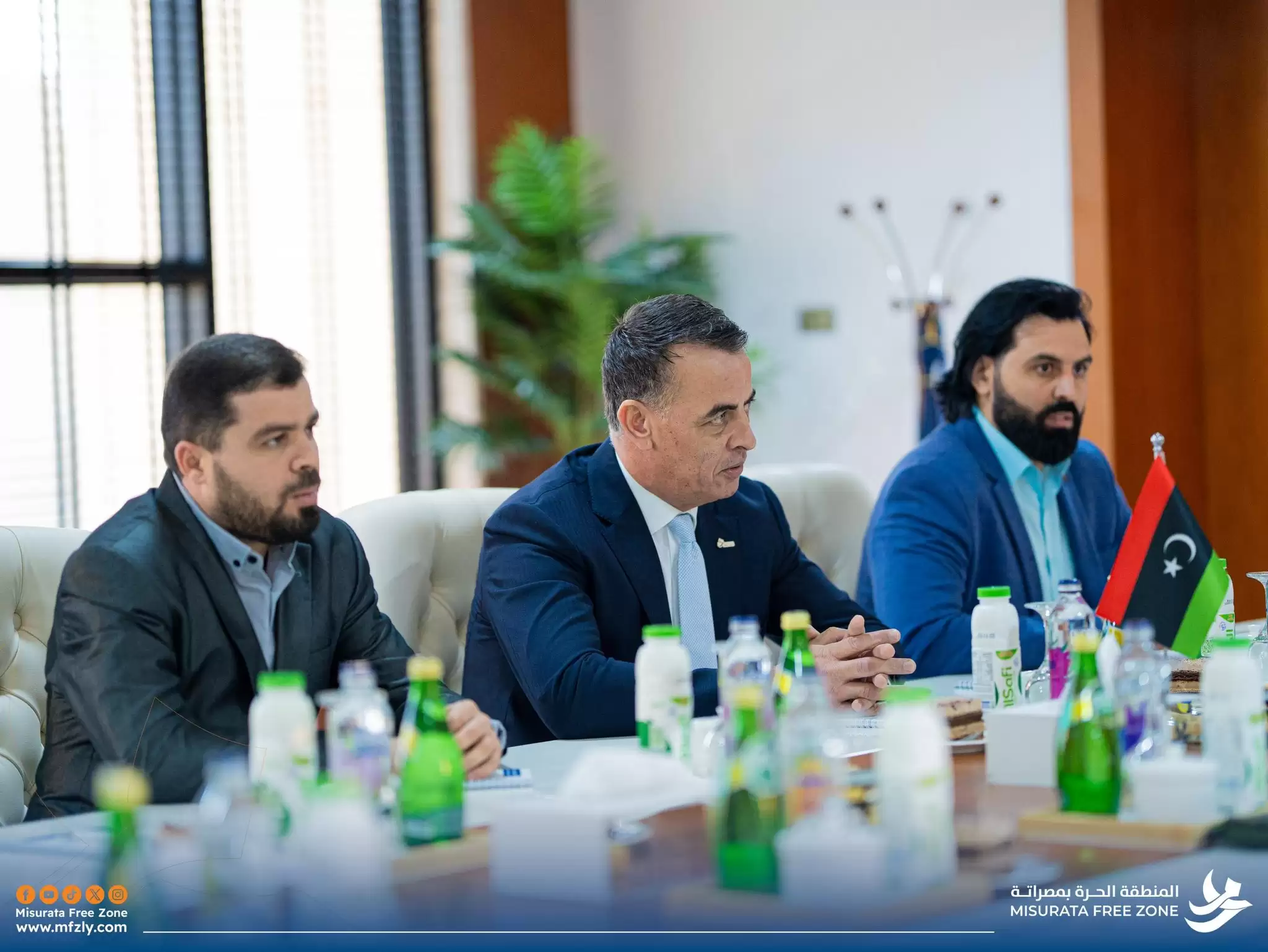 المنطقة الحرة بمصراتة تبحث مع السفير البريطاني فرص التوسع الاستثماري وتعزيز التعاون الاقتصادي* 